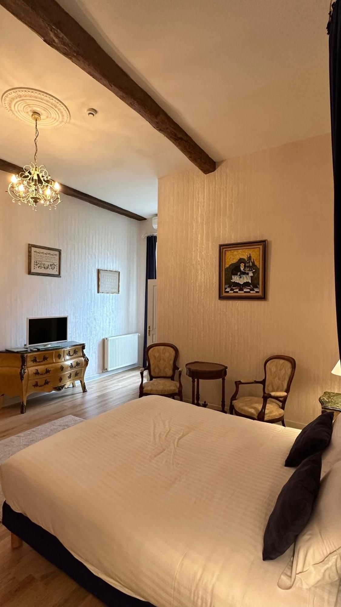 Le Manoir De Lisle Hotel Eksteriør billede